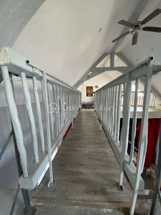 Maison à SAINT-MARTIN-DES-CHAMPS