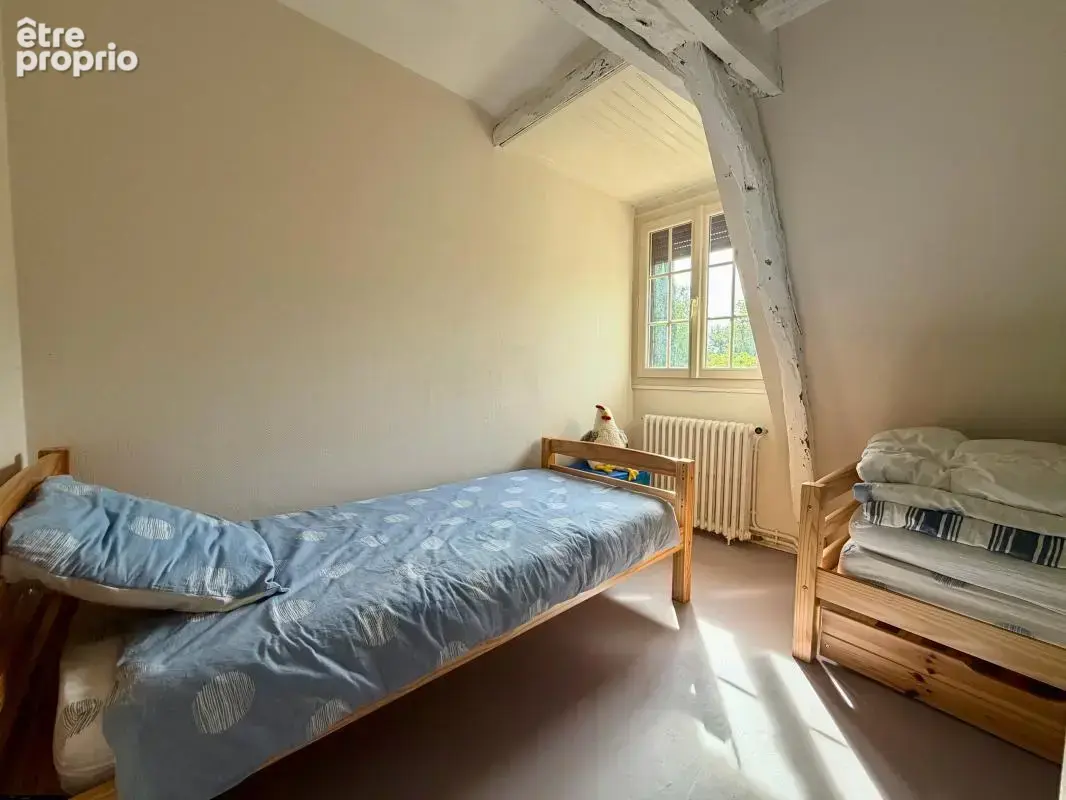 Maison en pierre sur 1,5 ha avec piscine, vie de plain-pied et atelier - photo 12