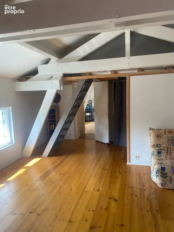 Belle maison de ville rénovée de 198 m² - photo 12