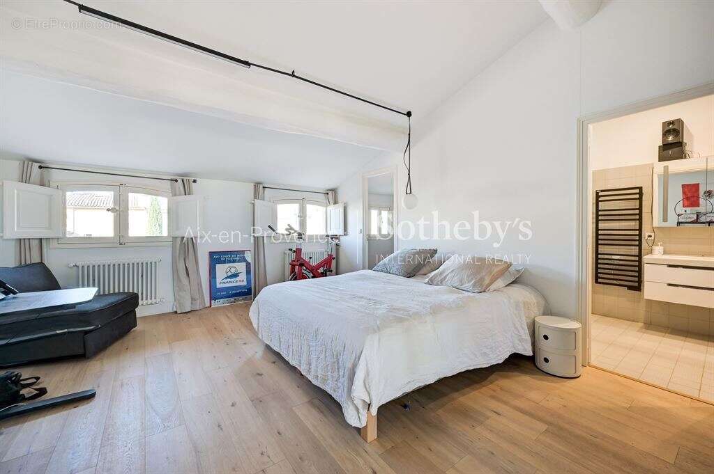 Maison à AIX-EN-PROVENCE