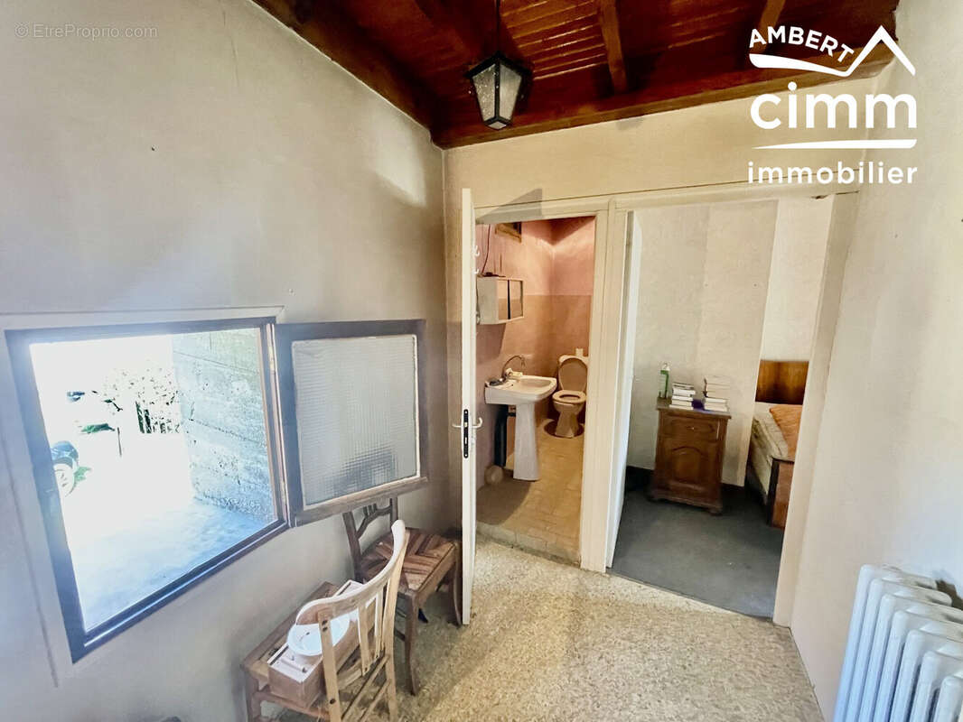 Maison à SAINT-ANTHEME