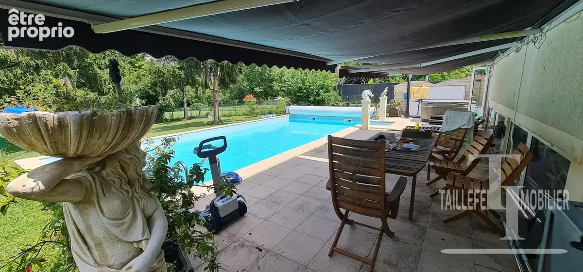 Maison 252 m² à Bergerac  - photo 6