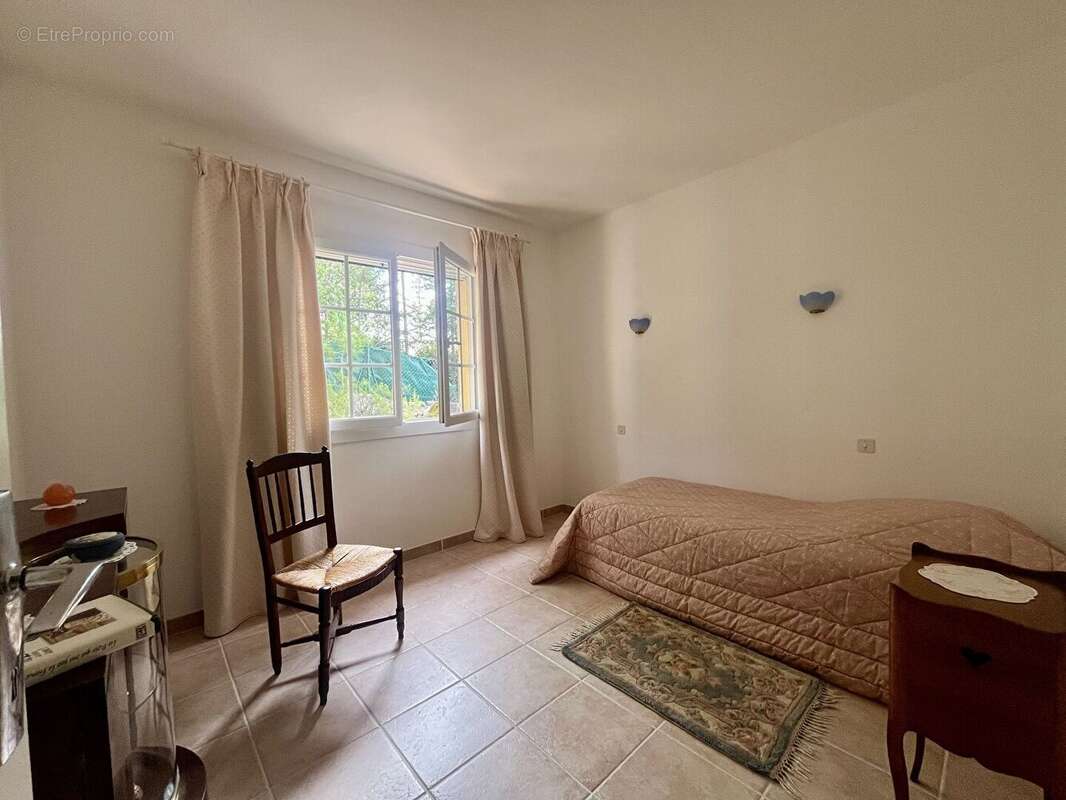 Villa 6 pièces - Vidauban - photo 15