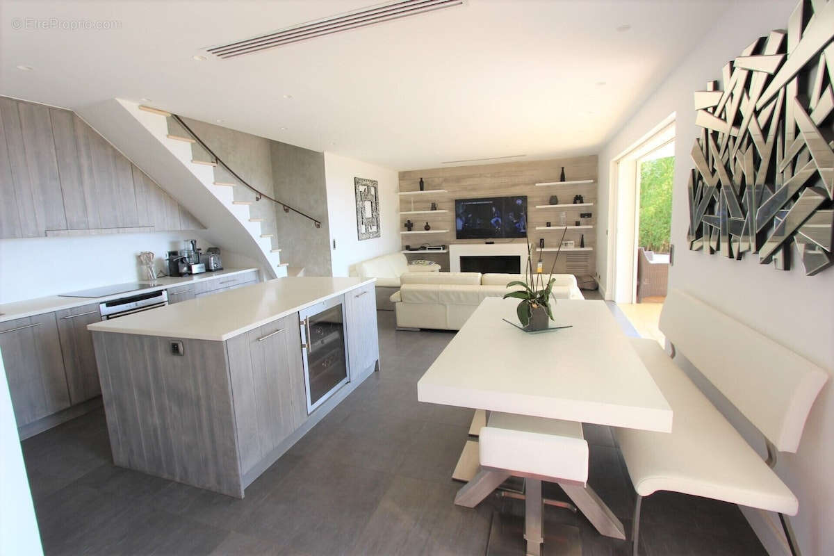 Maison à CAVALAIRE-SUR-MER