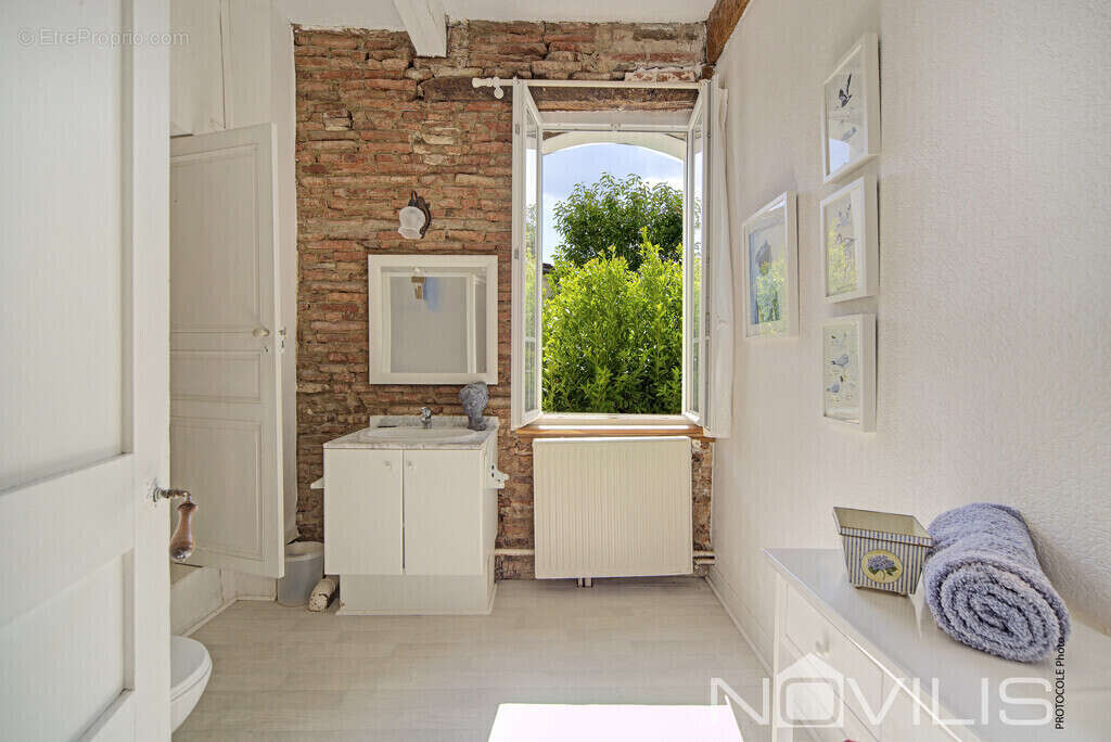 Maison à MONTASTRUC-LA-CONSEILLERE