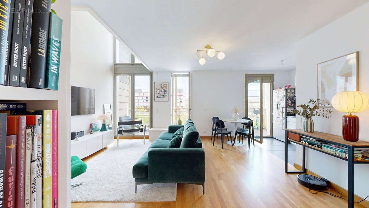 Appartement à NANTERRE