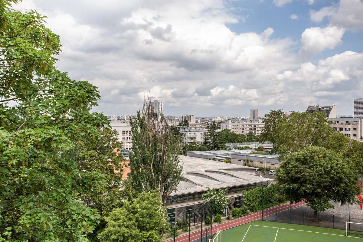 Appartement à PARIS-19E
