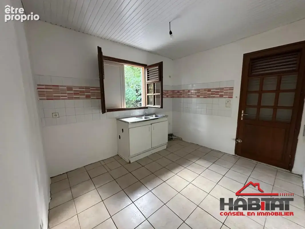 Maison 4 pièces 120 m² à vendre à Fort-De-France (97200) - photo 5