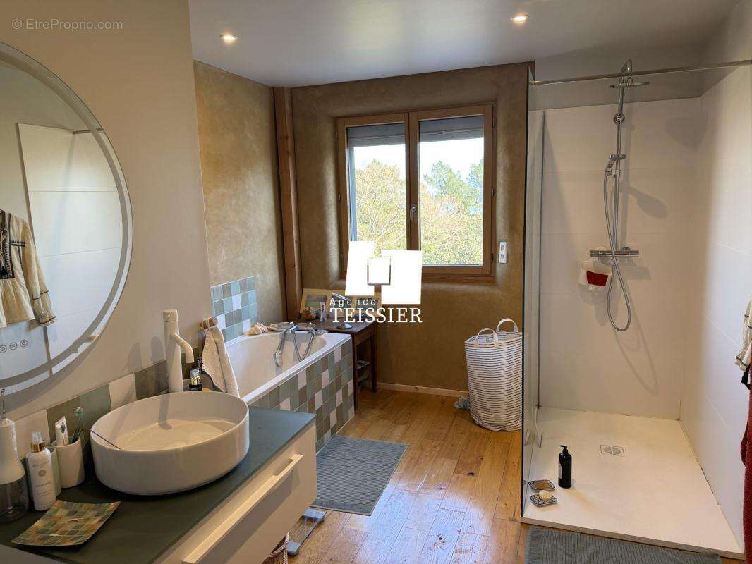 Sud Ardèche : 07460 - BANNE : Maison en bois inspirée de l'h - photo 11