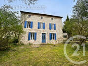 Maison à SAINT-HILAIRE-DE-LUSIGNAN