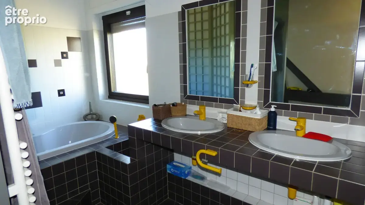 Maison  non mitoyenne Angers 167 m2 5 chambres - photo 10