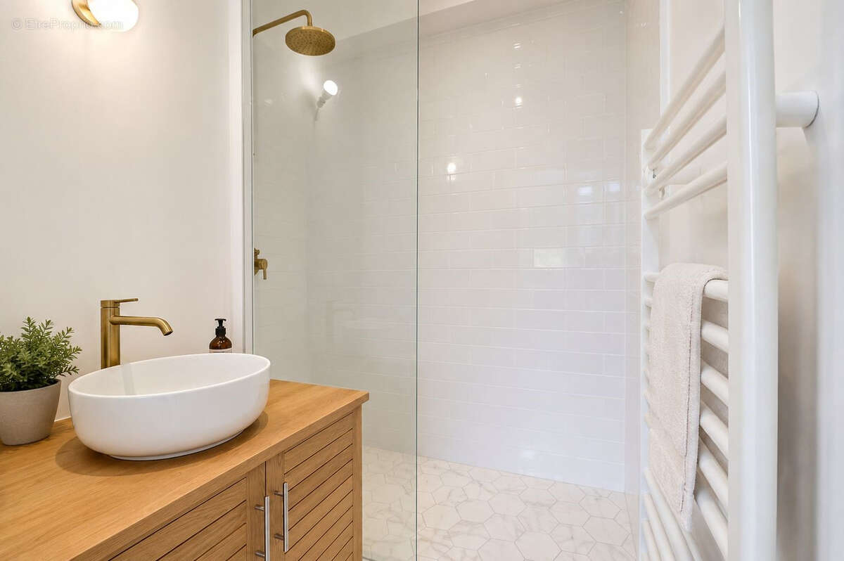 Saint germain en laye - appartement entierement renove - proche centre ville - photo 9
