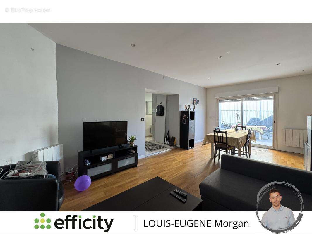 Appartement à GENCAY