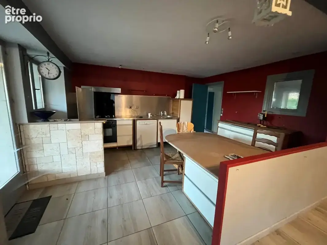 maison ancienne avec 5 chambres - photo 6