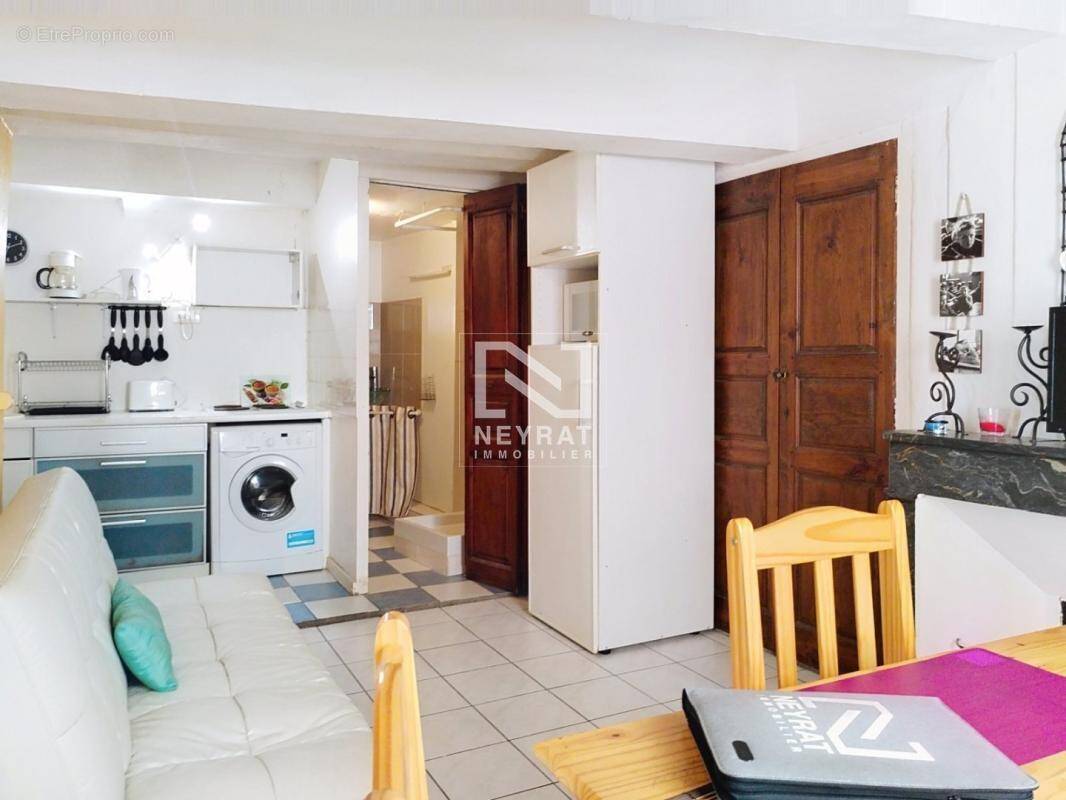 Appartement à FAYENCE