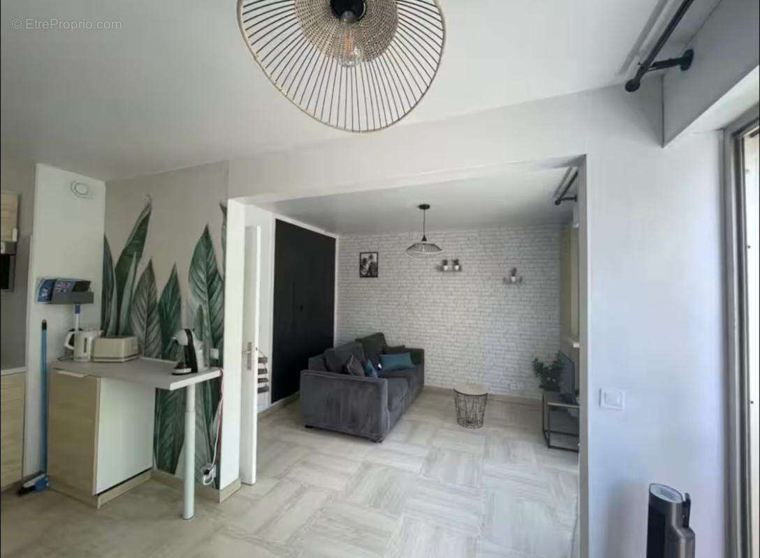 Appartement à HYERES