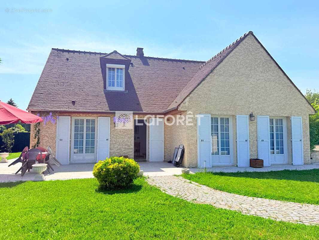 Maison à LAMORLAYE
