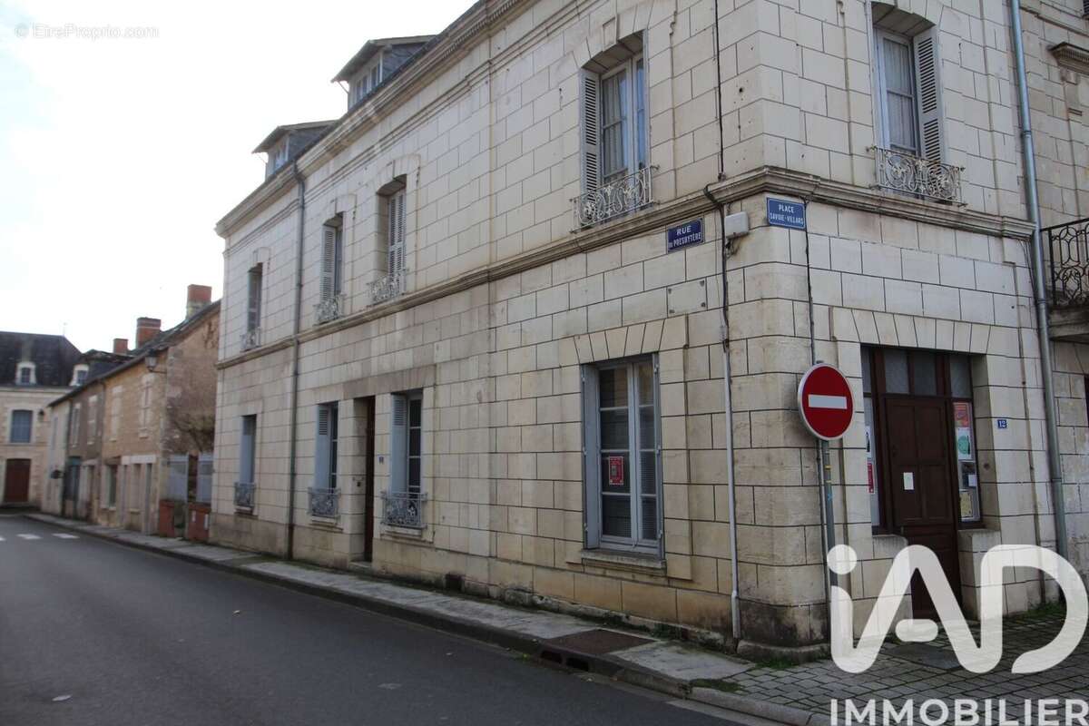 Photo 2 - Maison à LE GRAND-PRESSIGNY