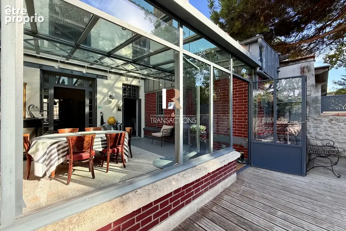 LR Transactions - La Genette - Maison de caractère avec joli jardin arboré - photo 21