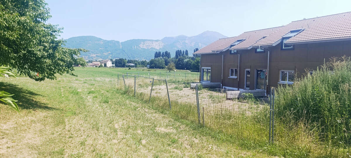 Rare à la vente : terrain 1059m2 constructible à amancy - photo 11