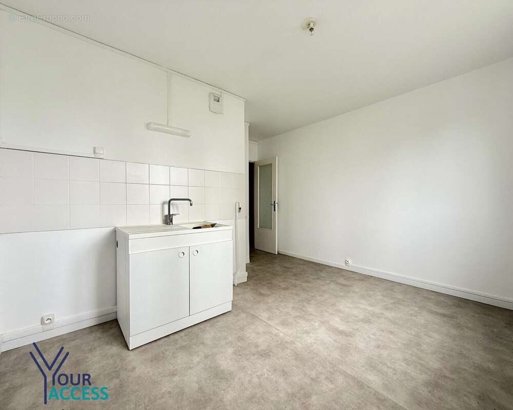 Appartement à MEYZIEU