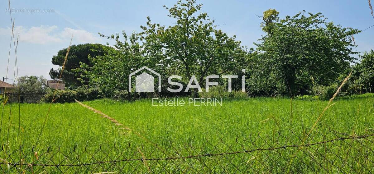 Photo 1 - Terrain à DIGNAC