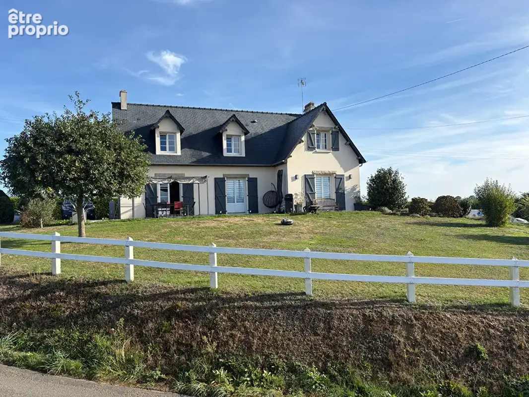 Photo Maison à Isigny-Le-Buat au prix de 222 000€