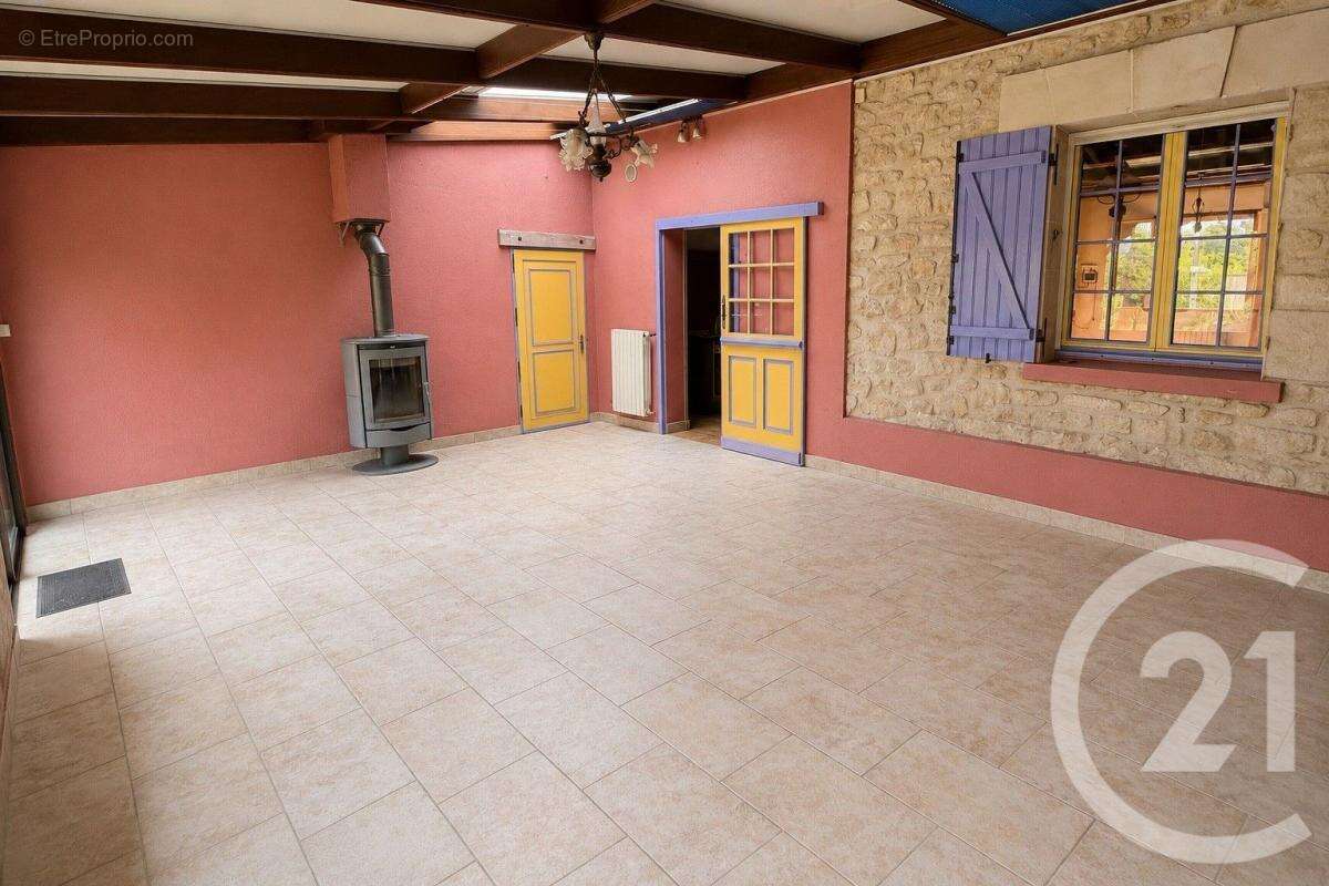 Maison 100 m² à Pont-Sainte-Maxence  - photo 4