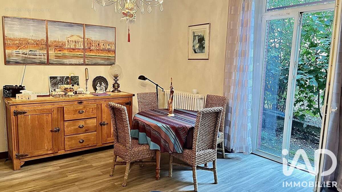 Appartement 81 m² à Ax-Les-Thermes  - photo 9