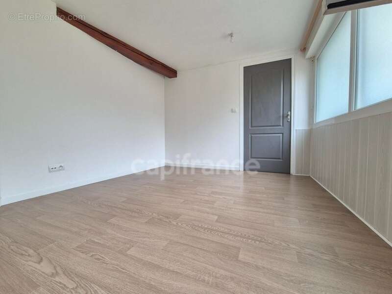 Appartement à vendre 2 pièces ROYAN (17) - Plain pied - Cour fermée - Centre ville - photo 7
