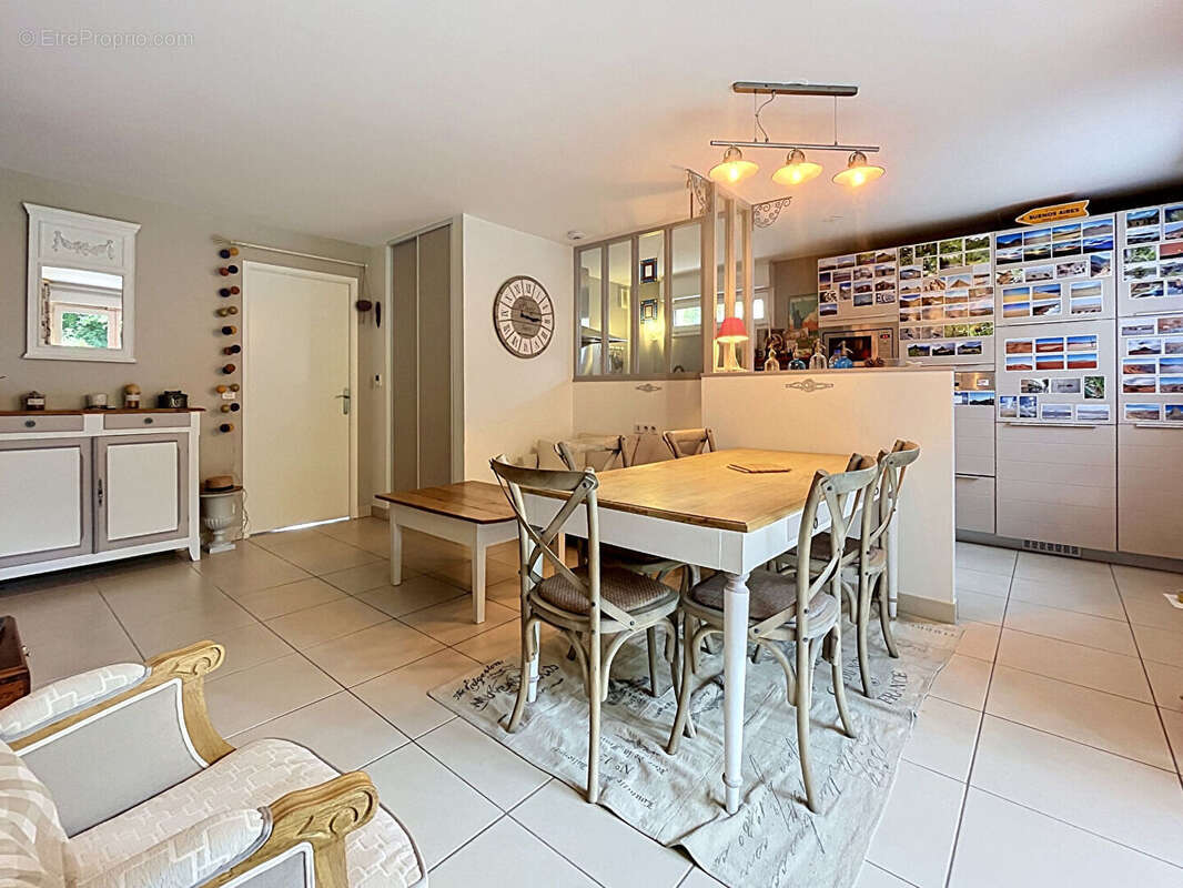 Appartement à SAINT-MICHEL-SUR-ORGE