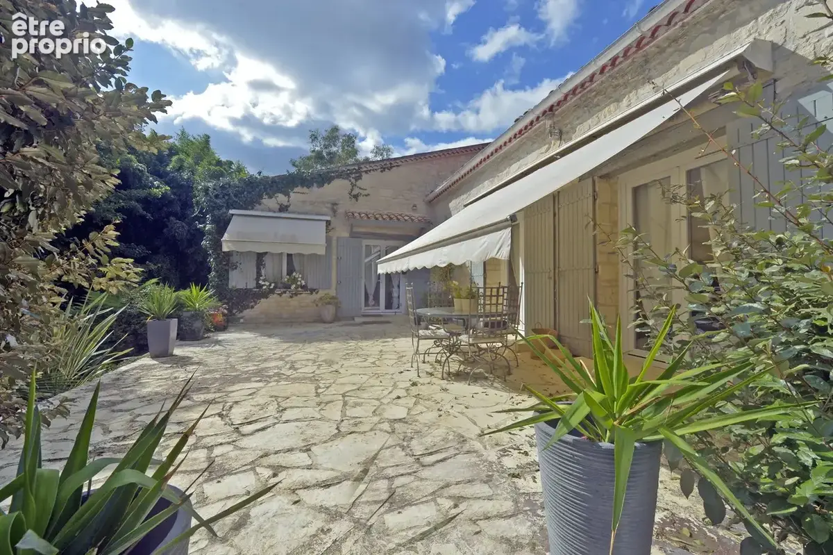 Maison à MEURSAC