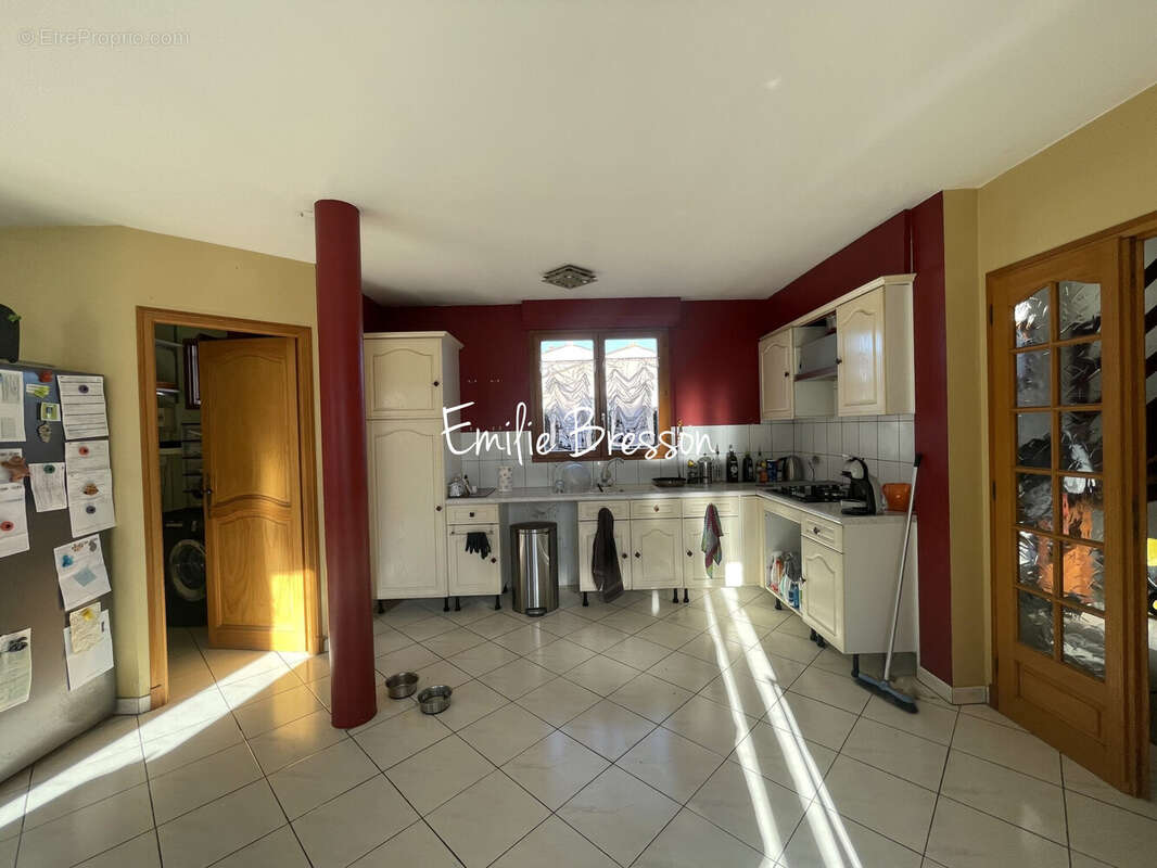 Maison 110 m² à Gaillac  - photo 8