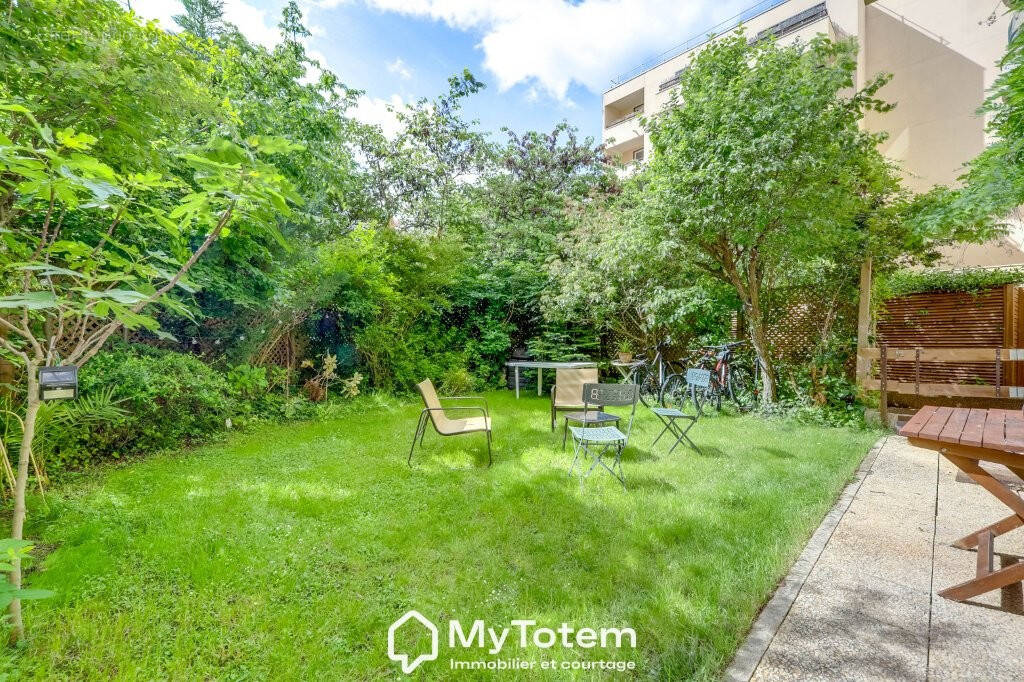 Photo Appartement à Boulogne-Billancourt au prix de 890 000€