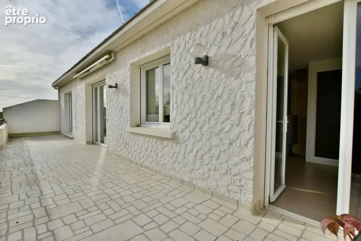 Maison 226 m² à Cholet  - photo 3