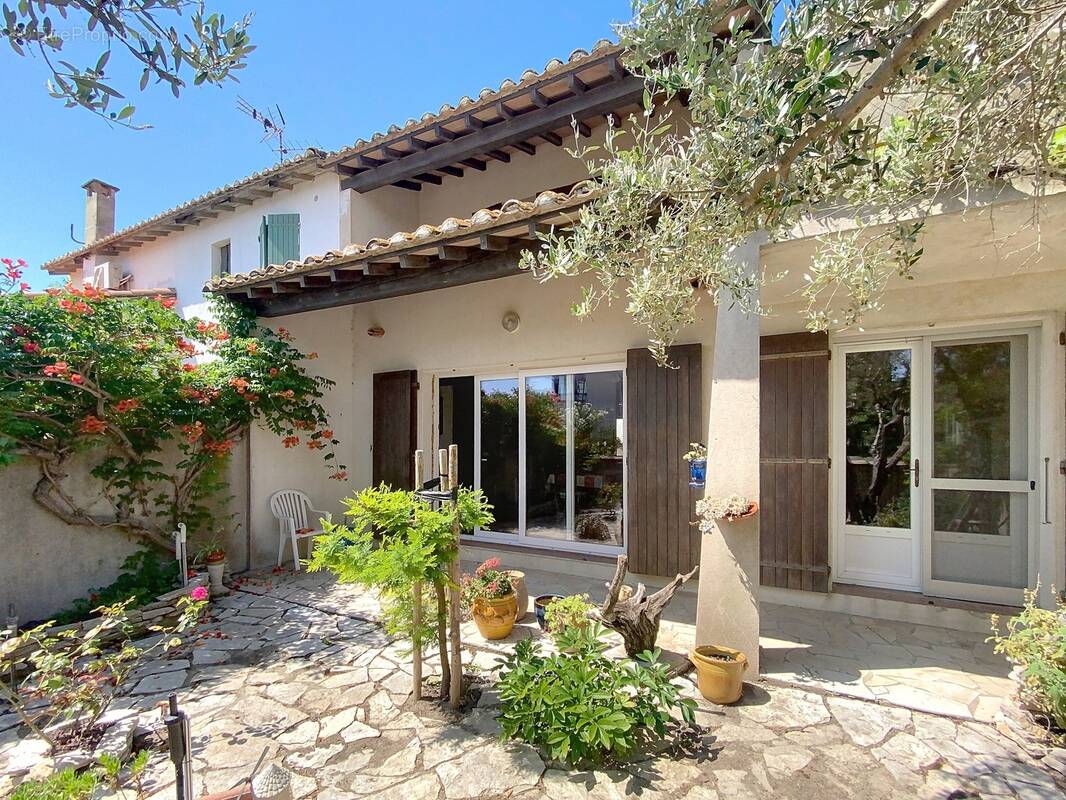 n°1 - Maison à SAINTES-MARIES-DE-LA-MER