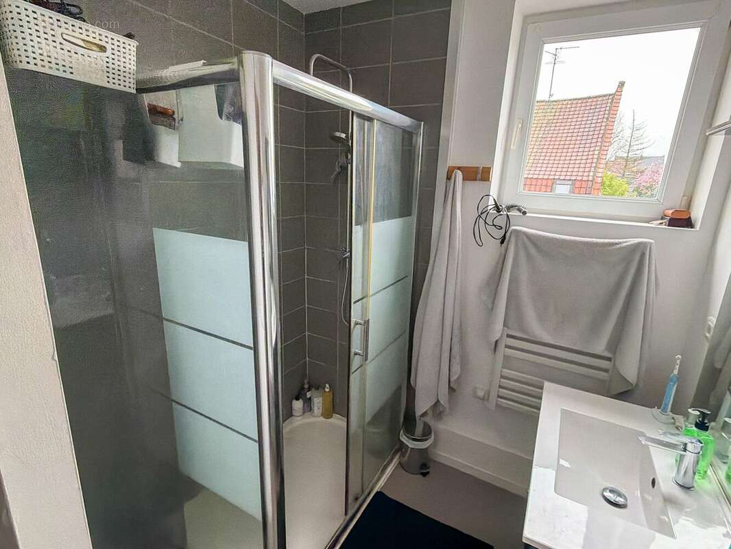 Maison à LYS-LEZ-LANNOY