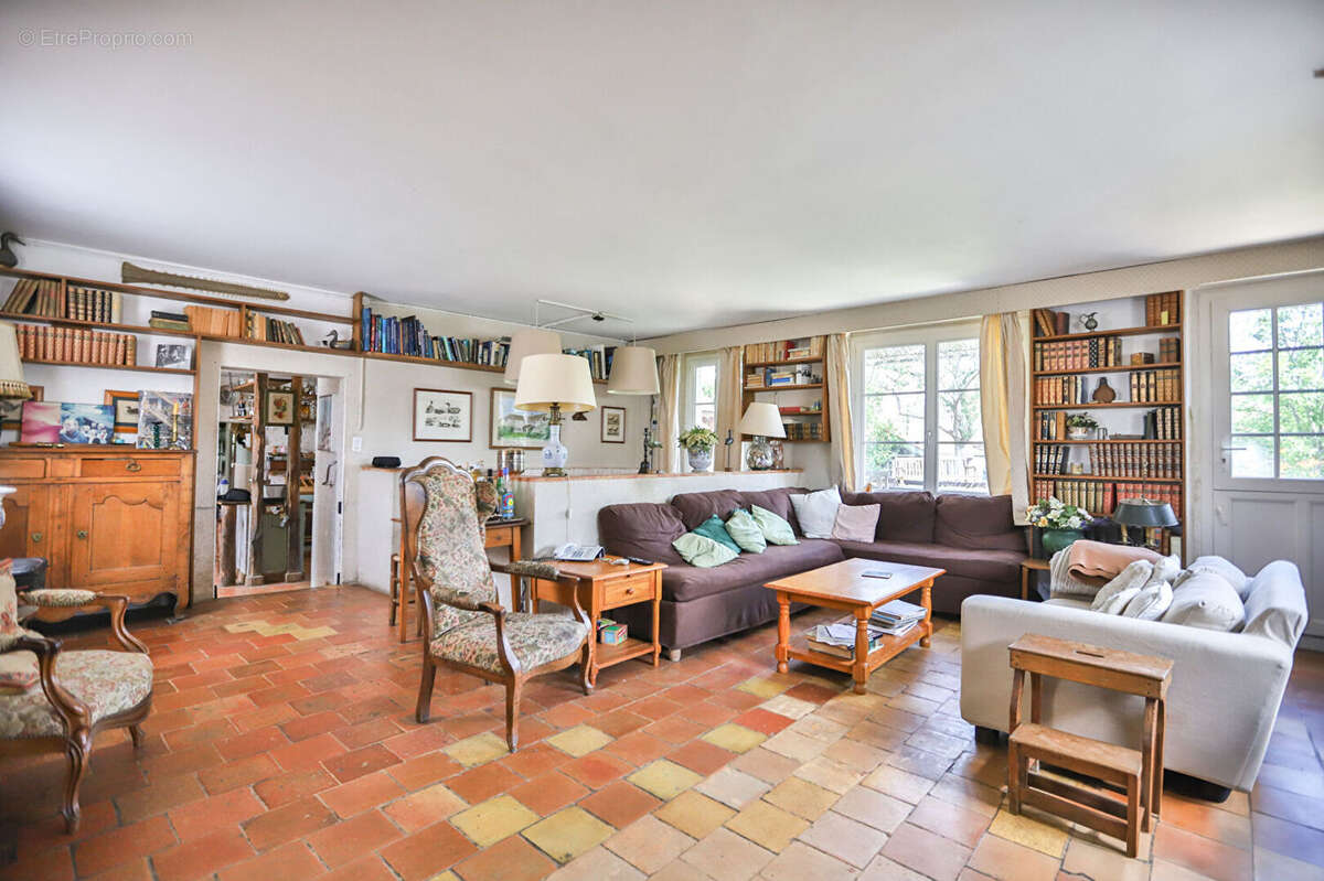 Maison à SAULX-MARCHAIS