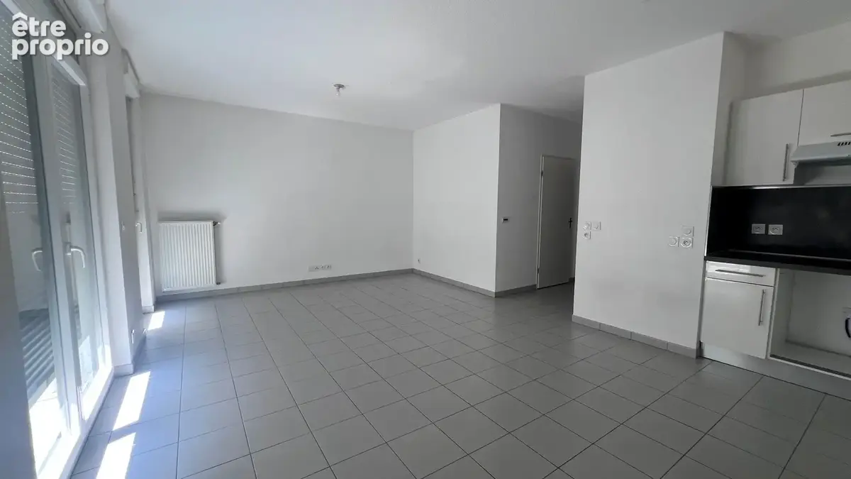 Begles proche boulevards t3 avec balcon et parking securise - photo 2