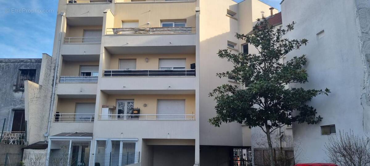 Appartement à LIVRY-GARGAN