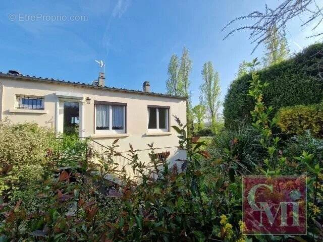 Appartement à BREUILLET