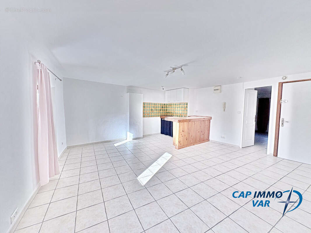 Appartement à LE BEAUSSET