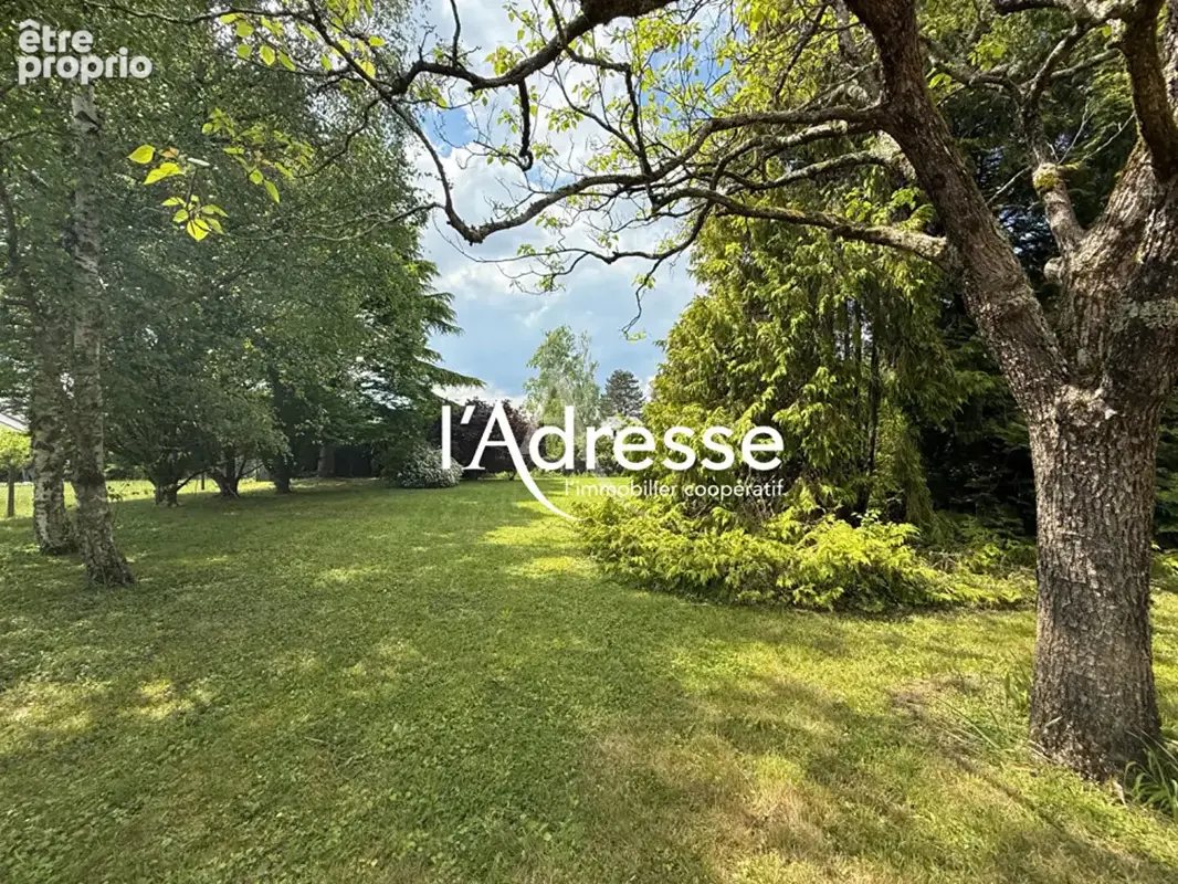 Maison familiale à vendre à SAINT-AVERTIN - 145m² sur terrain de 1650m² - Environnement calme et verdoyant - photo 18