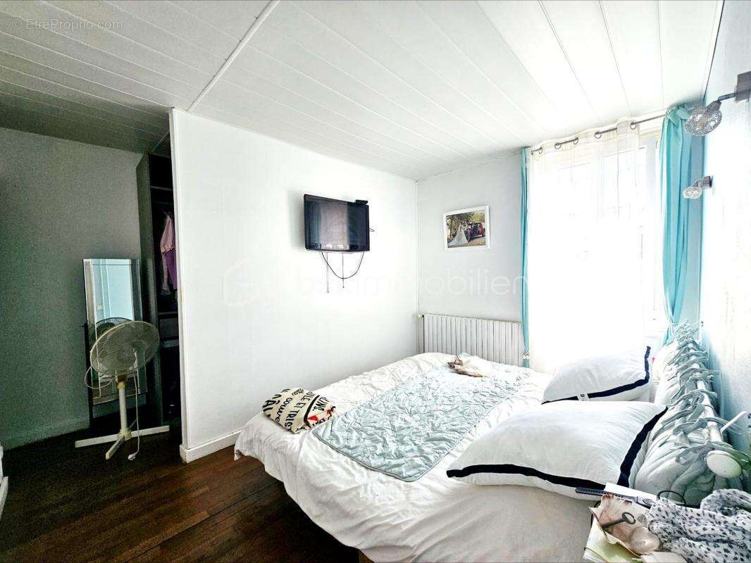 Maison à SAINT-MARTIN-D&#039;ABBAT