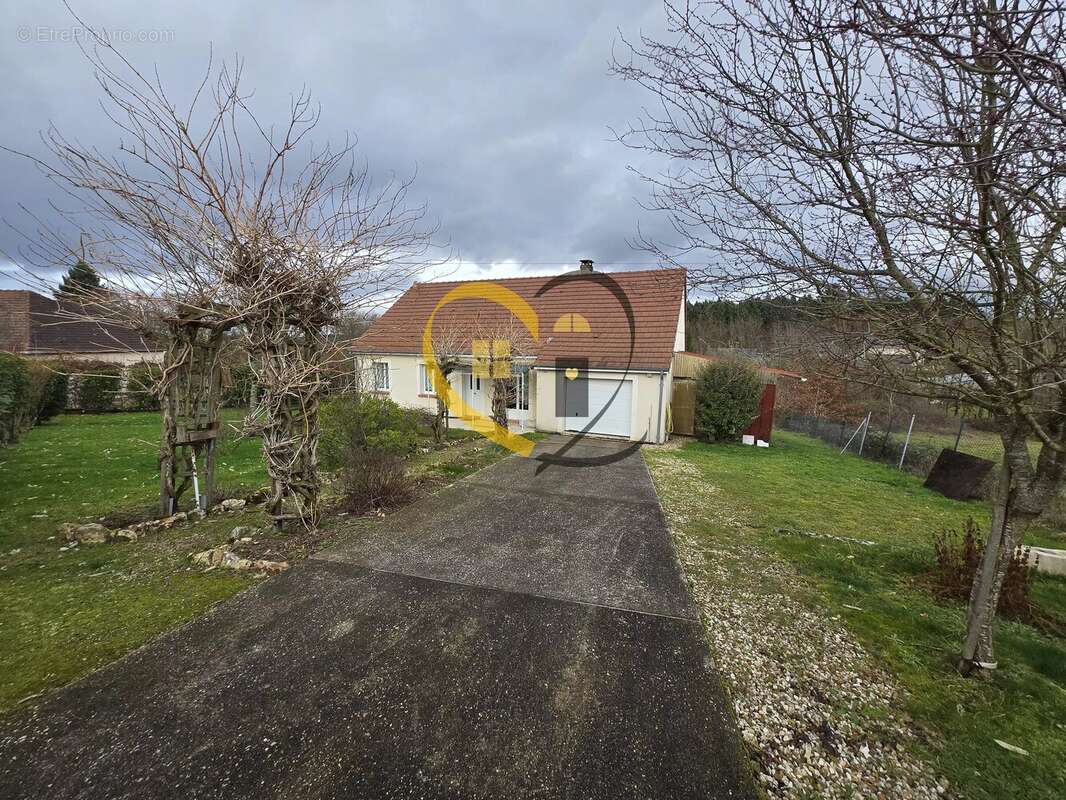 Maison à HENRICHEMONT