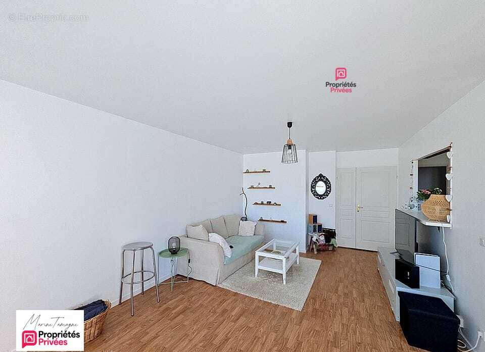 Appartement à LACROIX-SAINT-OUEN