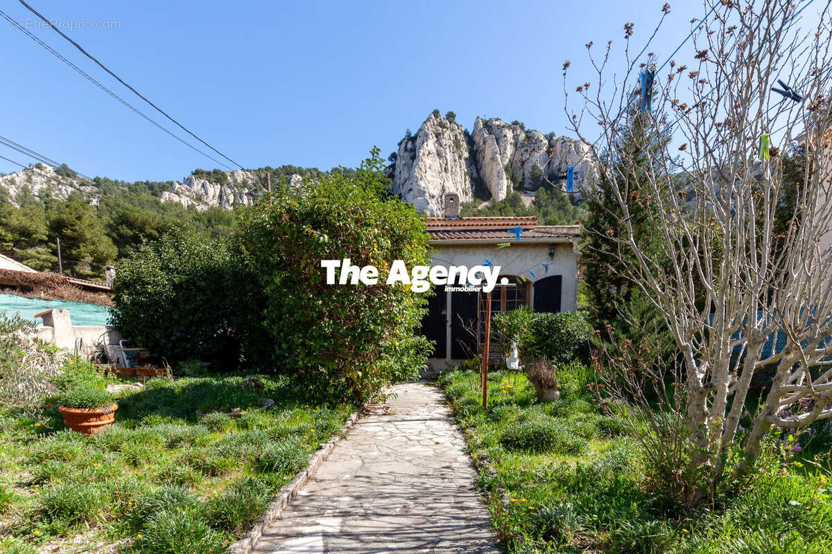 Maison à MARSEILLE-9E