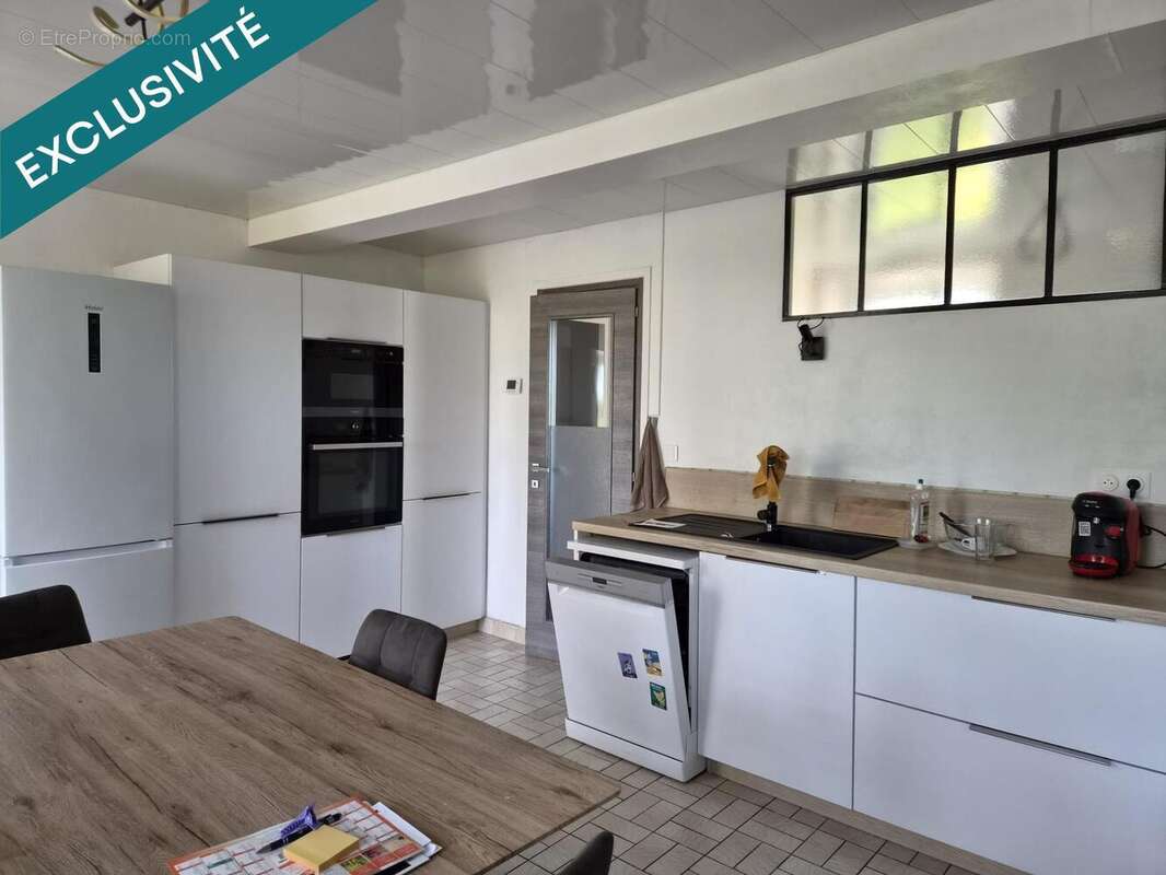 Photo 3 - Maison à LOUROUX-DE-BOUBLE