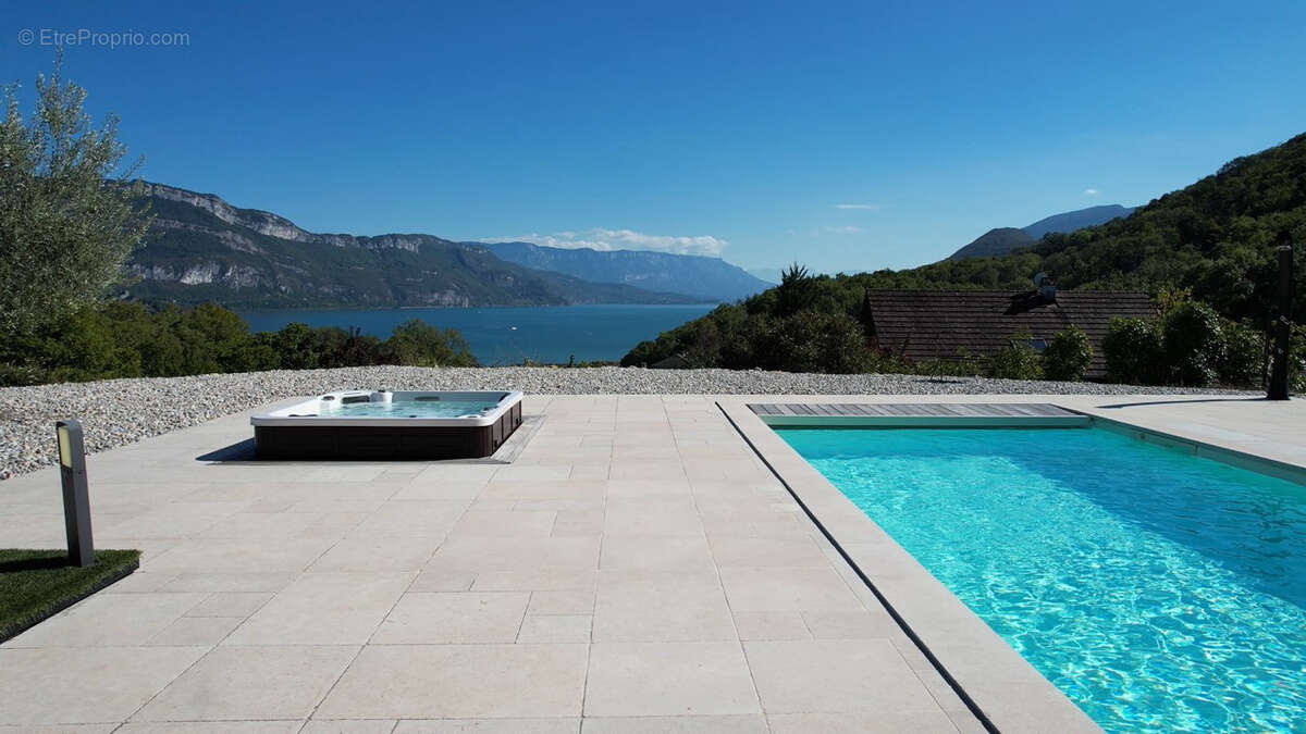 Maison à AIX-LES-BAINS