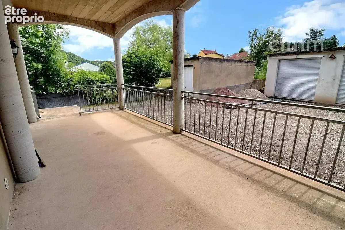 Appartement T3 rénové de 88.24m² +  jardin privatif +  garage + caves à FORBACH - photo 6